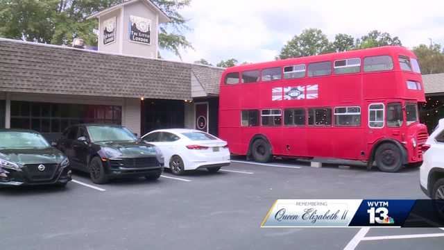 Homewood restaurant hosts final tribute to Queen Elizabeth II - Vimarsana News