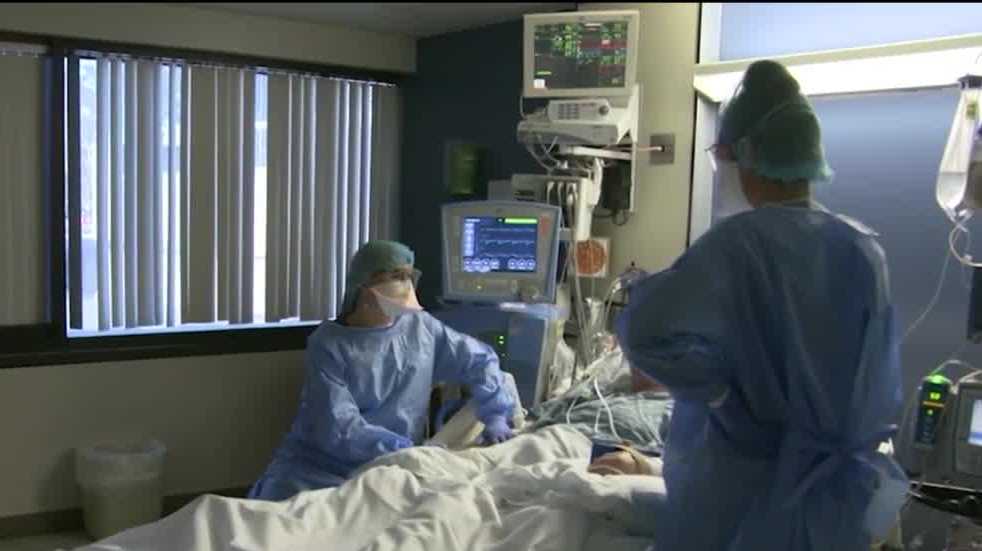 Fast alle COVID-19-Patienten sind in Krankenhäusern in New Mexico nicht geimpft Fast alle COVID-19-Patienten sind in Krankenhäusern in New Mexico nicht geimpft