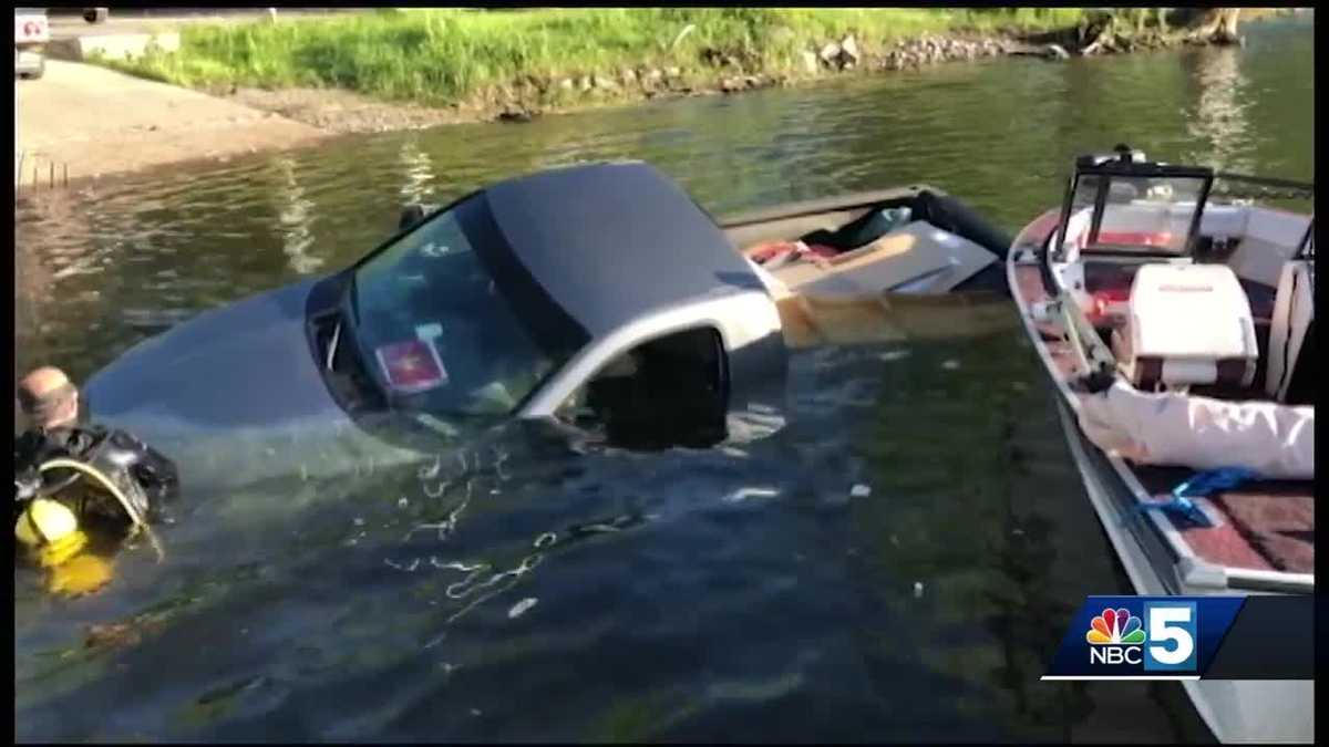 Pickup truck ends up in Lake Champlain