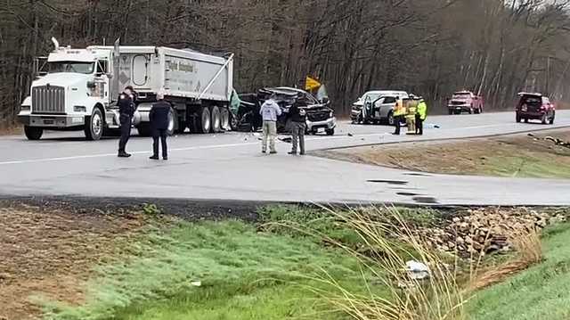 Brentwood, New Hampshire crash: 5 vehicles involved - Vimarsana News