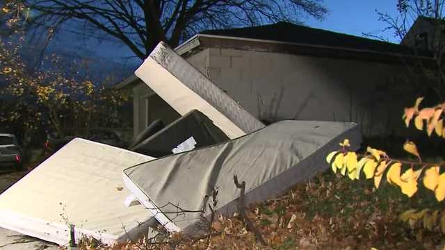 'Something's got to give': Milwaukee resident fed up with illegal dump site - Vimarsana News