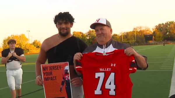 watch: west des moines teachers, staff get emotional visits from senior football players