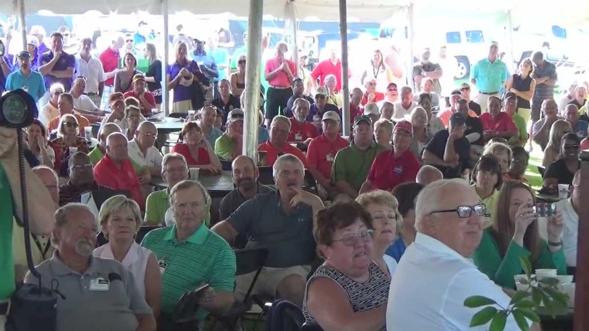 1,400 volunteers make Arnold Palmer Invitational possible