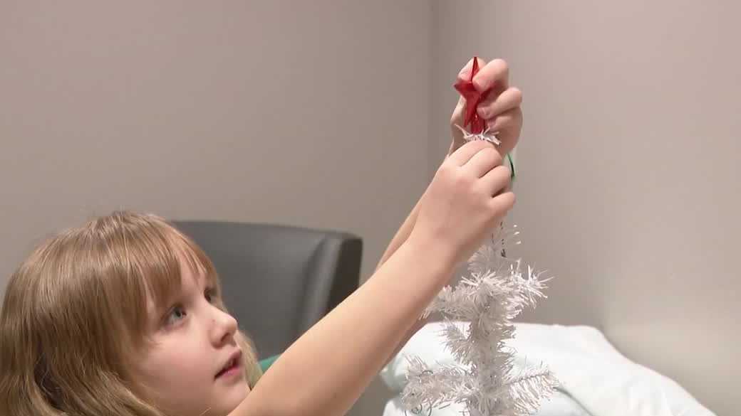 Omaha first-grader spreads holiday cheer to Nebraska's NICUs