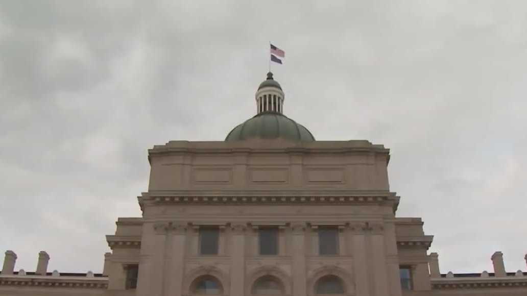 Indiana House Republicans pass proposed congressional map, setting up high-stakes Senate fight