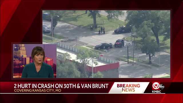 In KC, drivers flee scene after partial ejection in crash - Vimarsana News