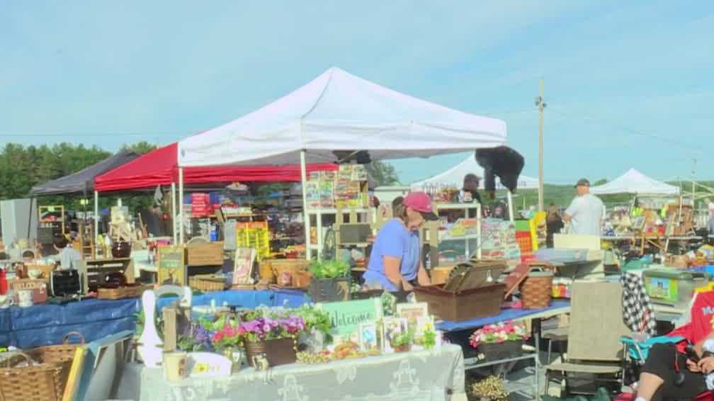 Hundreds gathered for Maine's Ultimate Yard Sale