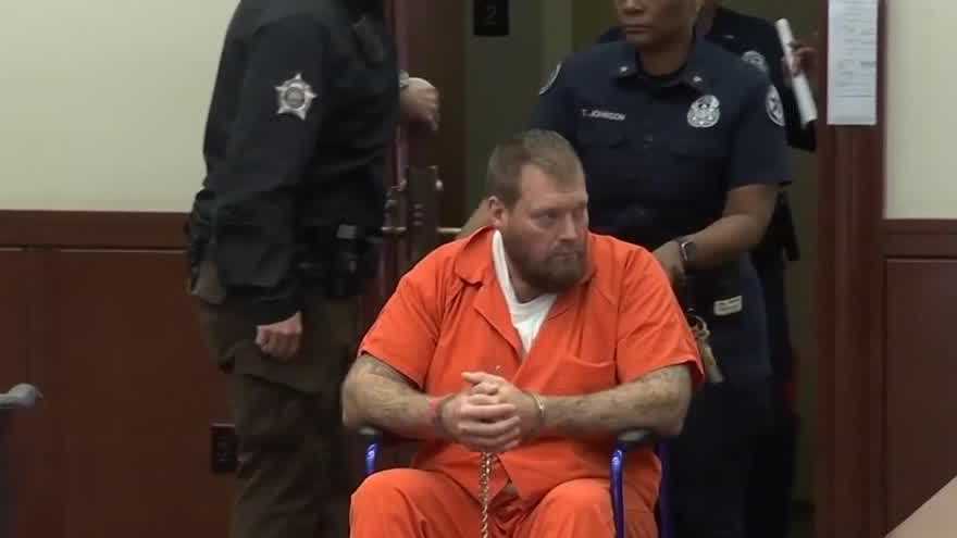 Grand jury indicts man accused of killing KY sheriff's deputy