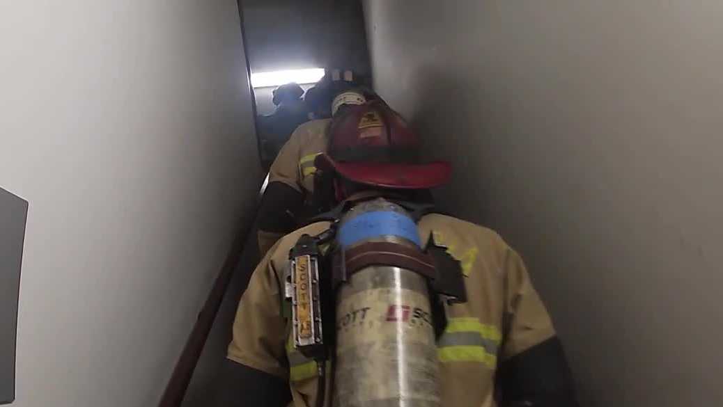 Kansas City firefighters climb 110 stories to honor 343 FDNY members lost on 9/11