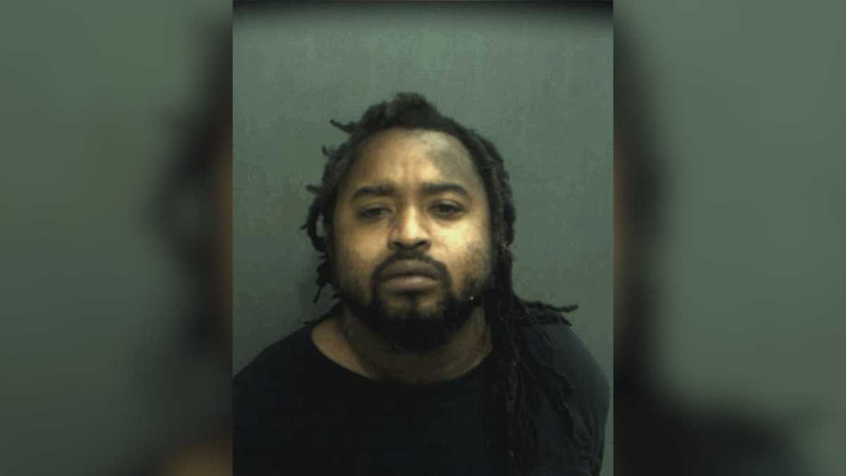 Sheriff: Man shot, killed by Orange County deputy after pointing gun