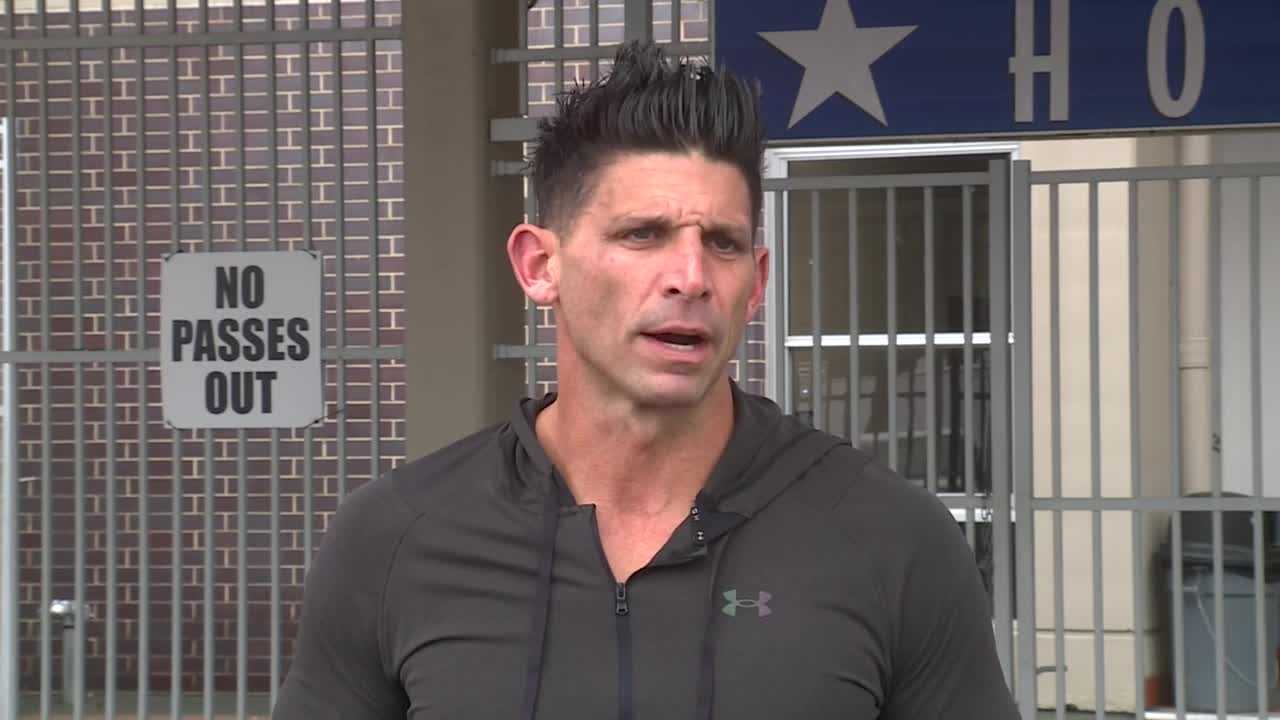 Hoover Bucs football coach Josh Niblett resigns