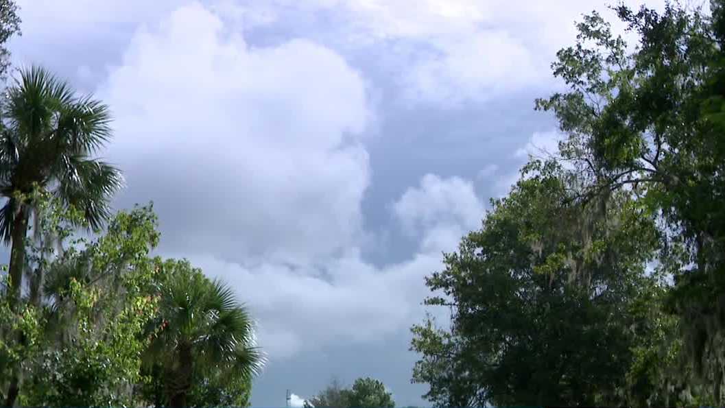 2 injured after possible lightning strike in Winter Garden - WESH