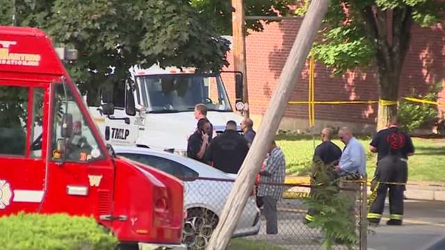 Man electrocuted while removing antenna from Taunton home - Vimarsana News