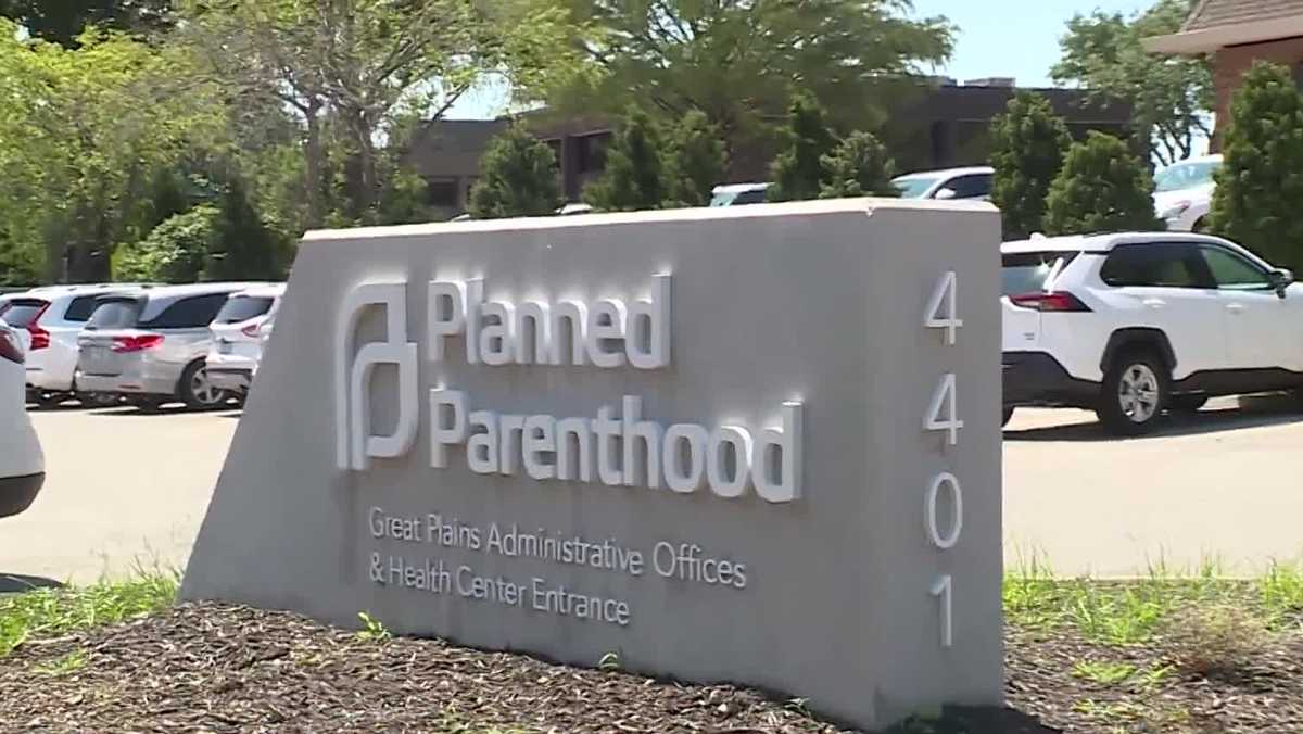 Missouri judge permanently blocks abortion restrictions, state plans appeal to state supreme court