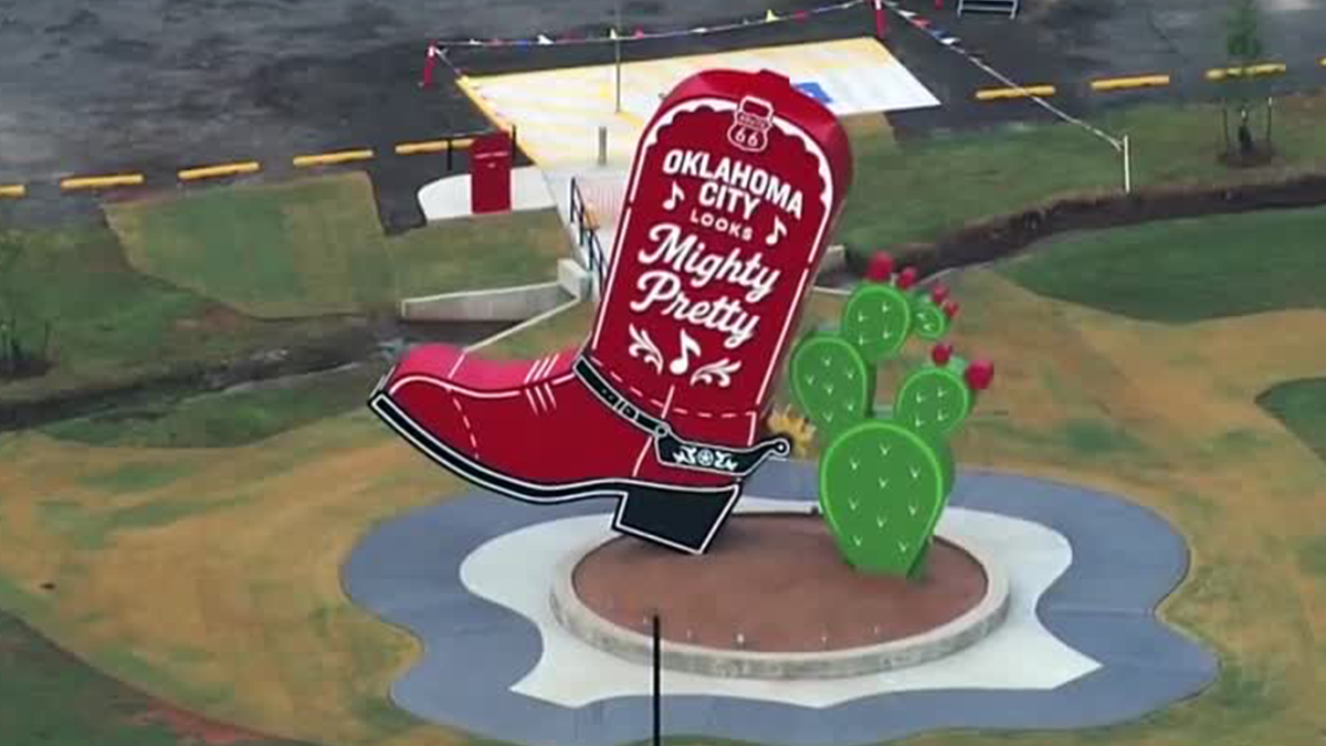 Ribbon cutting to celebrate official unveiling of Kicks 66 landmark on historic Mother Road