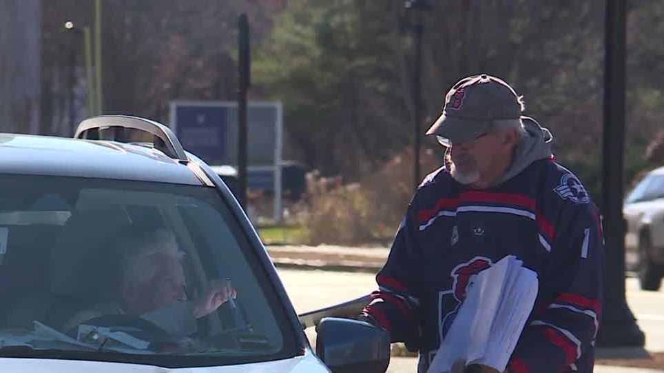 "Maine Girl Dads" hold signature drive for referendum that would ban transgender athletes from girls' sports