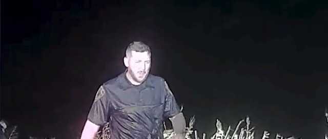 Lincoln Police Officer jumps into a lake to rescue woman - Vimarsana News
