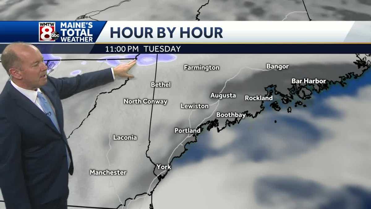 Snow showers arrive for the morning commute