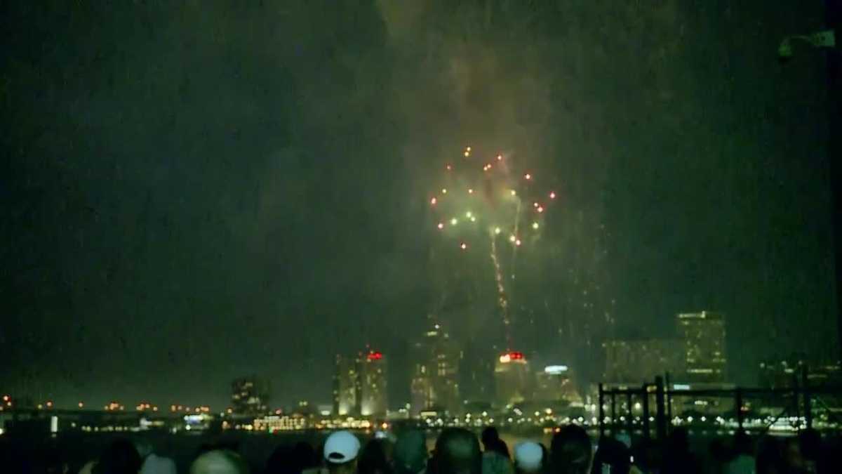 At last! July 4 fireworks return to New Orleans riverfront