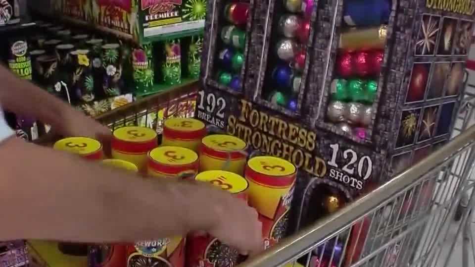 Oviedo considers freezing permits for sale of sparklers, fireworks