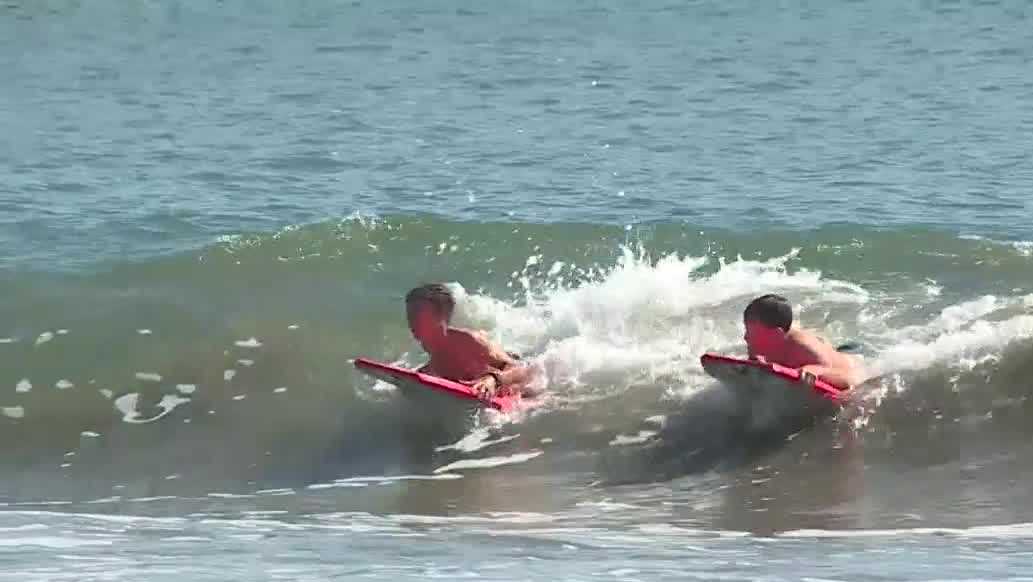 Santa Cruz warns of sneaker waves and rip currents - KSBW