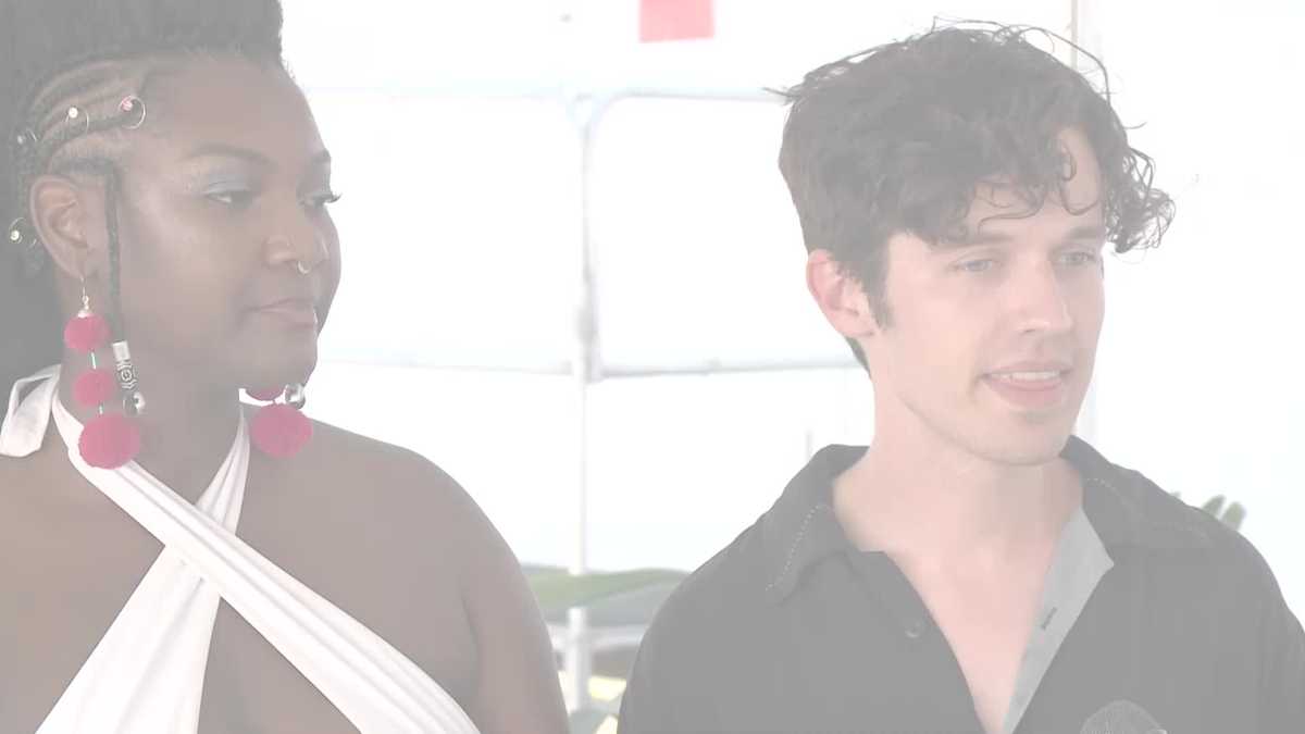Local Arkansas band performs at Format Festival