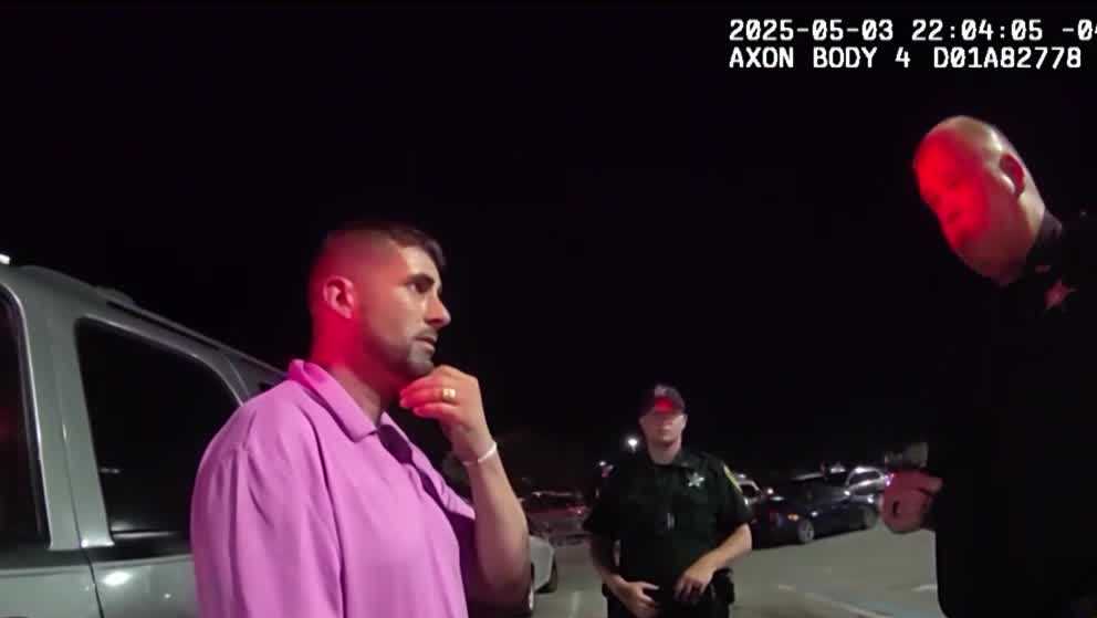 Florida dad left baby, child in unlocked car to shop, deputies say