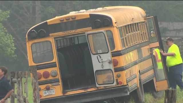 28 people transported from scene of bus crash in Fayette County - Vimarsana News