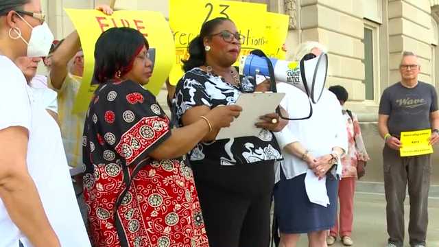 Community activists in Iowa demand independent investigation into Des Moines Police - Vimarsana News