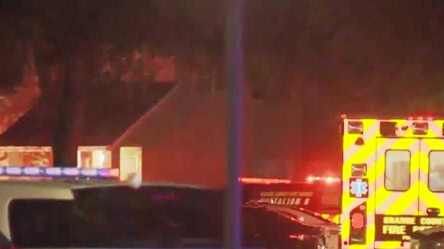 Fire damages units at Orange County apartment complex