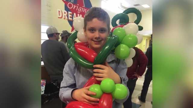 Kentucky teen describes himself as 'unique flower' - Vimarsana News