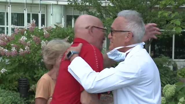 Patient meets doctors one year after lifesaving transplant - Vimarsana News