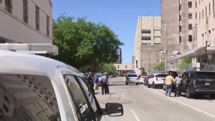 Large police presence reported at Low Barrier Shelter in Downtown New Orleans