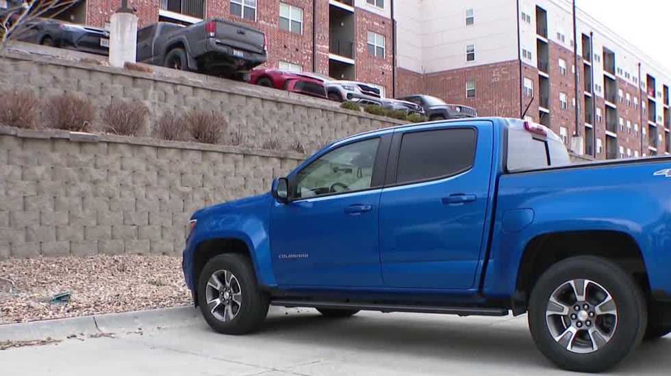 Omaha: 2 Arrested in Car Break-in, Stolen Firearm & Credit Card Fraud