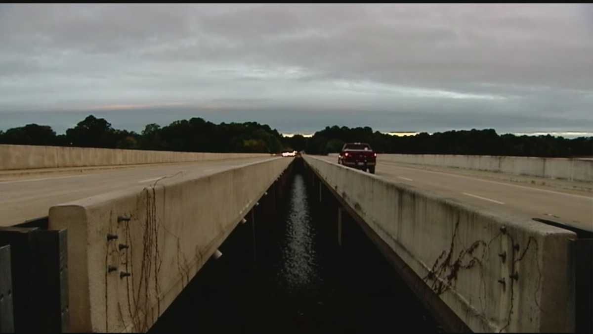Investigators take a closer look at bridge from which Clemson student