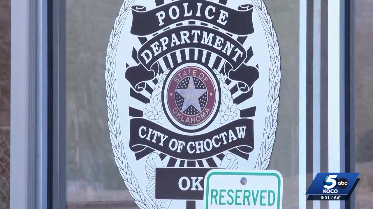 Investigation underway into Choctaw officers accused of inappropriate contact with teen