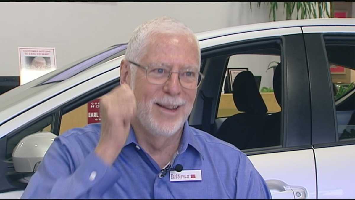 Car dealer Earl Stewart tells all about sales scams