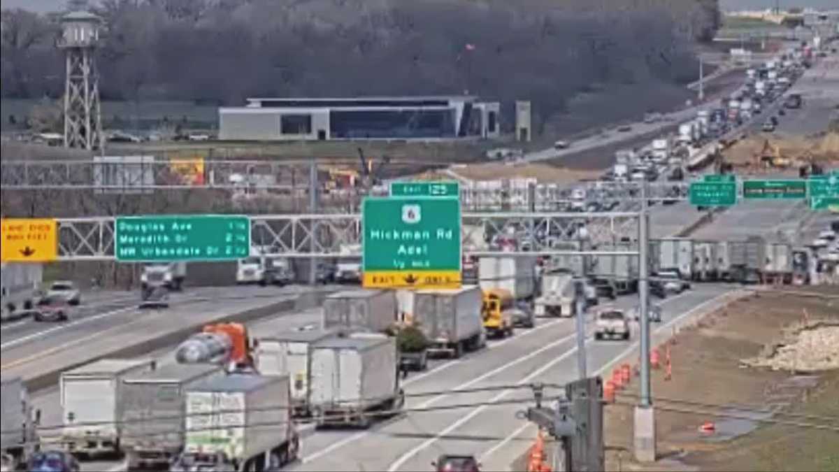 Des Moines traffic: Interstate 35/80 faces delays after crash - KCCI