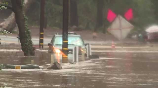 Santa Cruz County: Most evacuation orders lifted, neighborhoods recovering from flooding - Vimarsana News