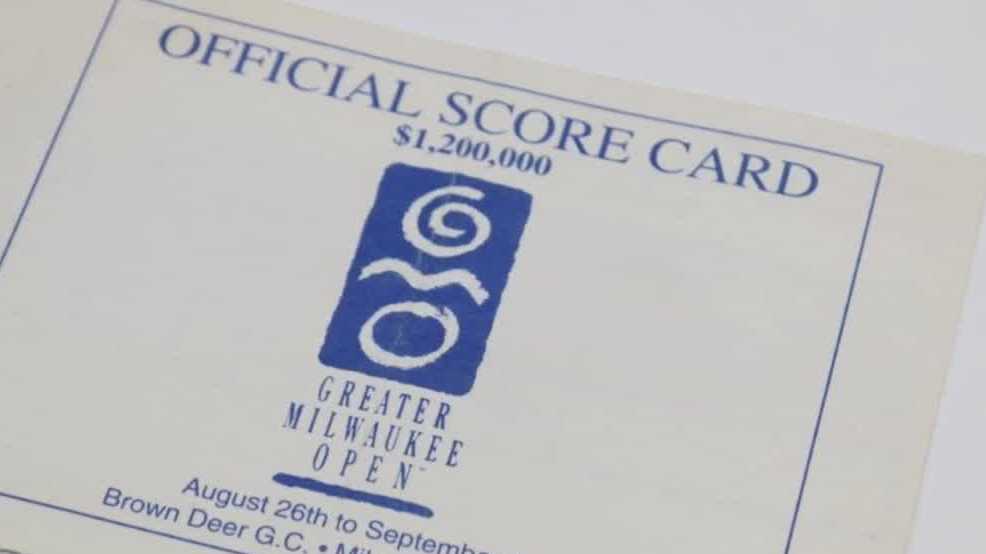 Tiger Woods' scorecard from Greater Milwaukee Open goes for more than $100k