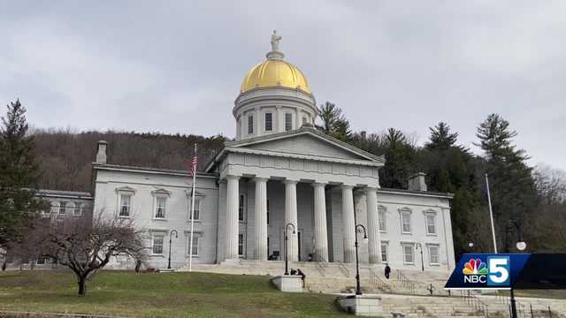 Vermont legislators give preliminary approval to a bill that increases wages for future lawmakers - Vimarsana News