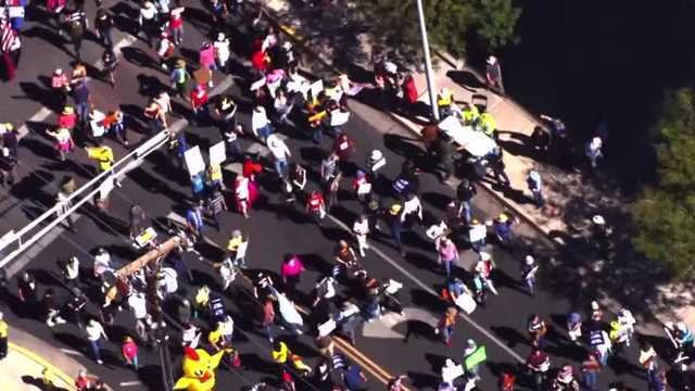 'No Kings' demonstration in Albuquerque draws thousands