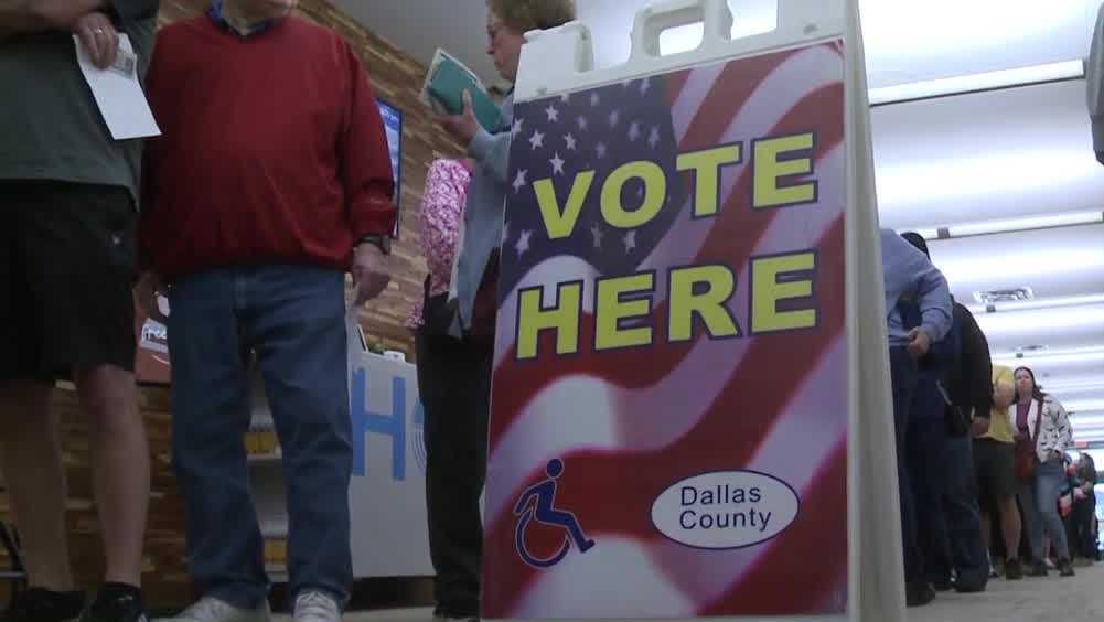 Dallas County residents embrace early voting at satellite sites Dallas County residents embrace early voting at satellite sites