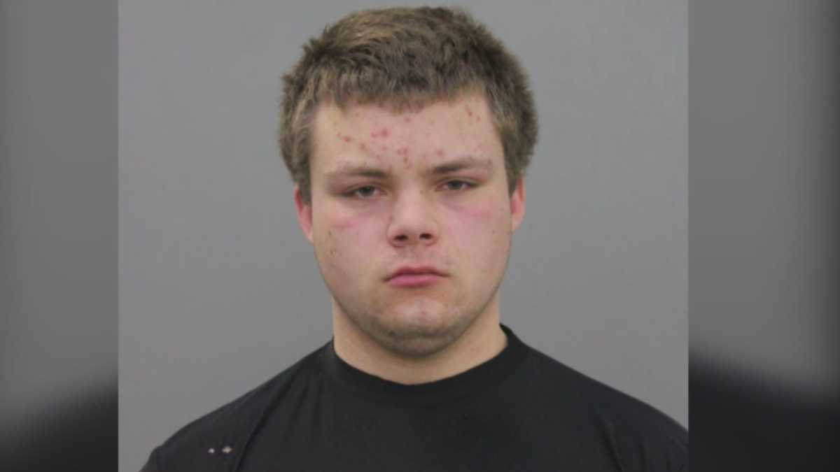 Police Teen Committed Sexual Assault While Impersonating Officer