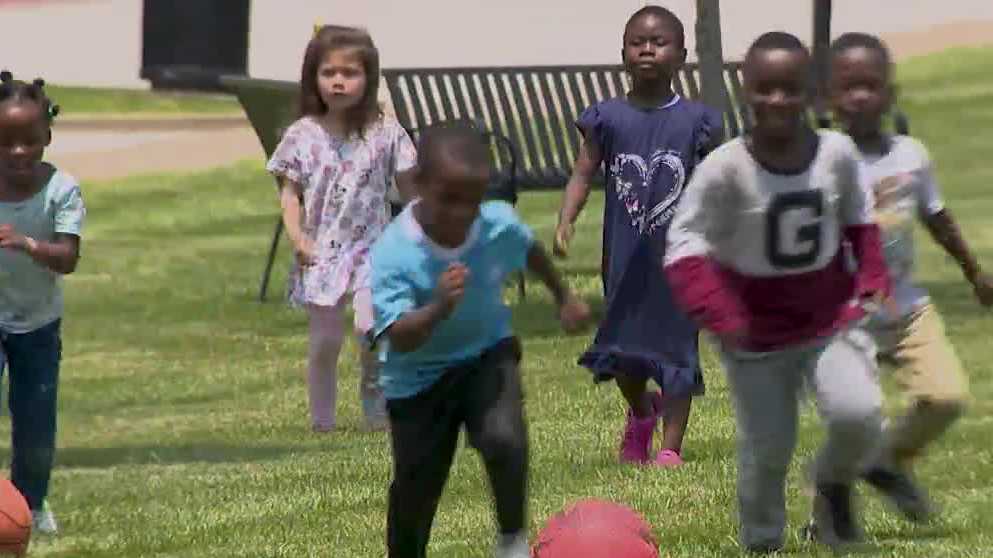 Catholic Charities JCPS program helping immigrant youth adapt to new Catholic Charities JCPS program helping immigrant youth adapt to new