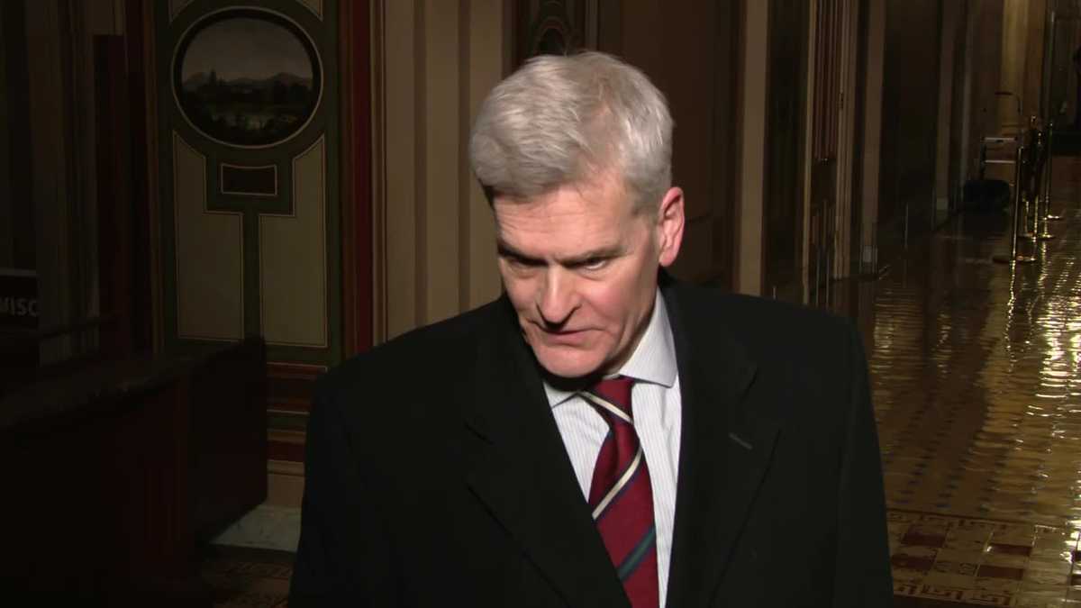 Louisiana Senator Bill Cassidy One Of 6 Gop Leaders Voting To Move Forward With Impeachment Trial 0127