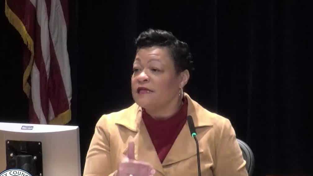 New Orleans City Council approves budget despite clash with mayor