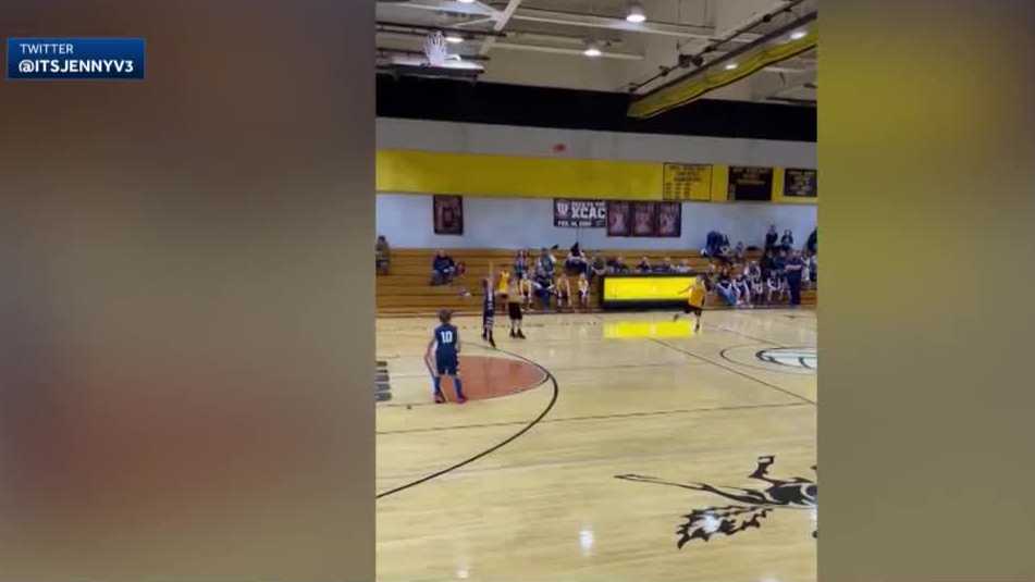 Pennsylvania 3rd grader hits wild half court basketball shot Pennsylvania 3rd grader hits wild half court basketball shot