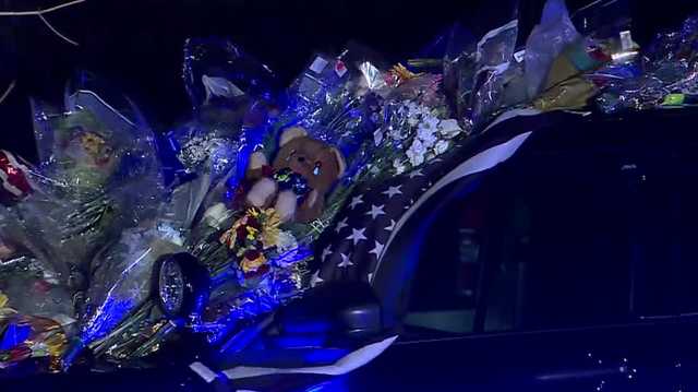 Services begin for police officer, National Grid worker killed in Waltham, MA crash - Vimarsana News