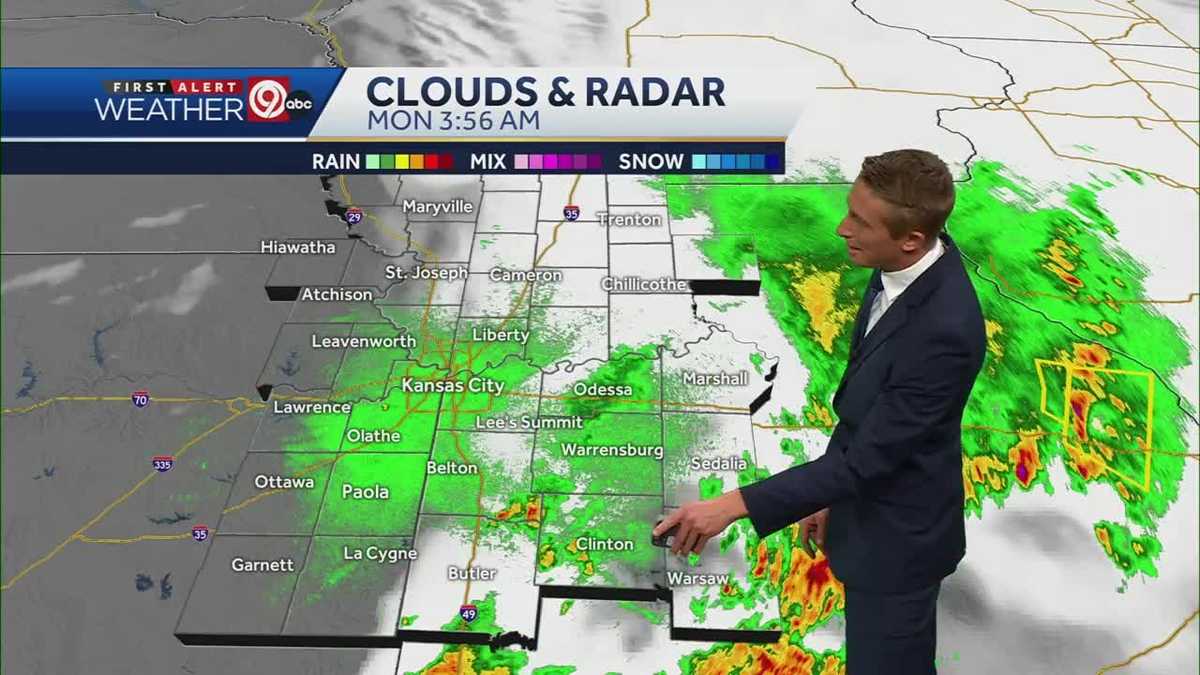 KANSAS CITY WEATHER Morning storms will move out for a warm Monday